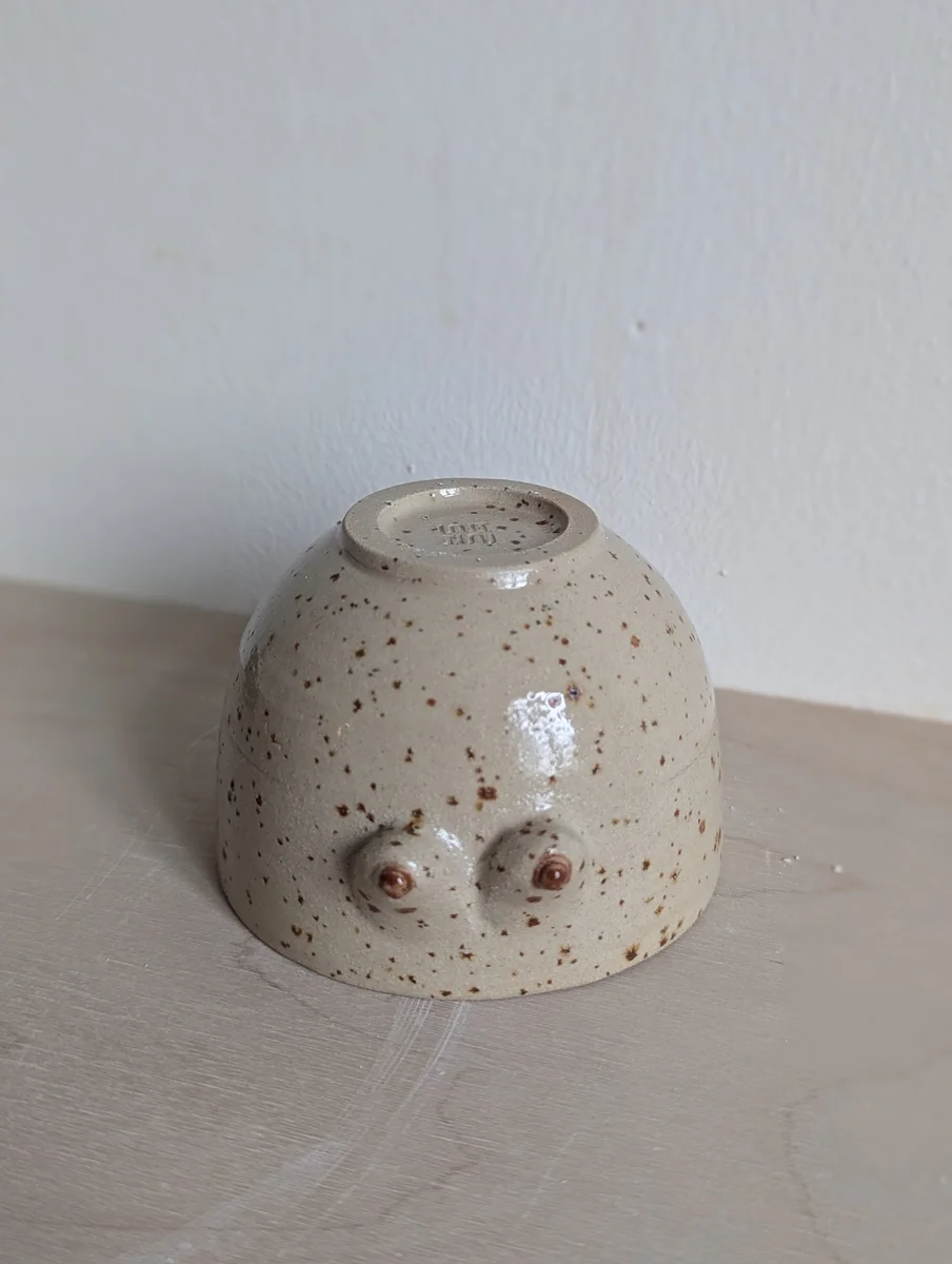 BOOBIE Becher spots – Ansicht 2